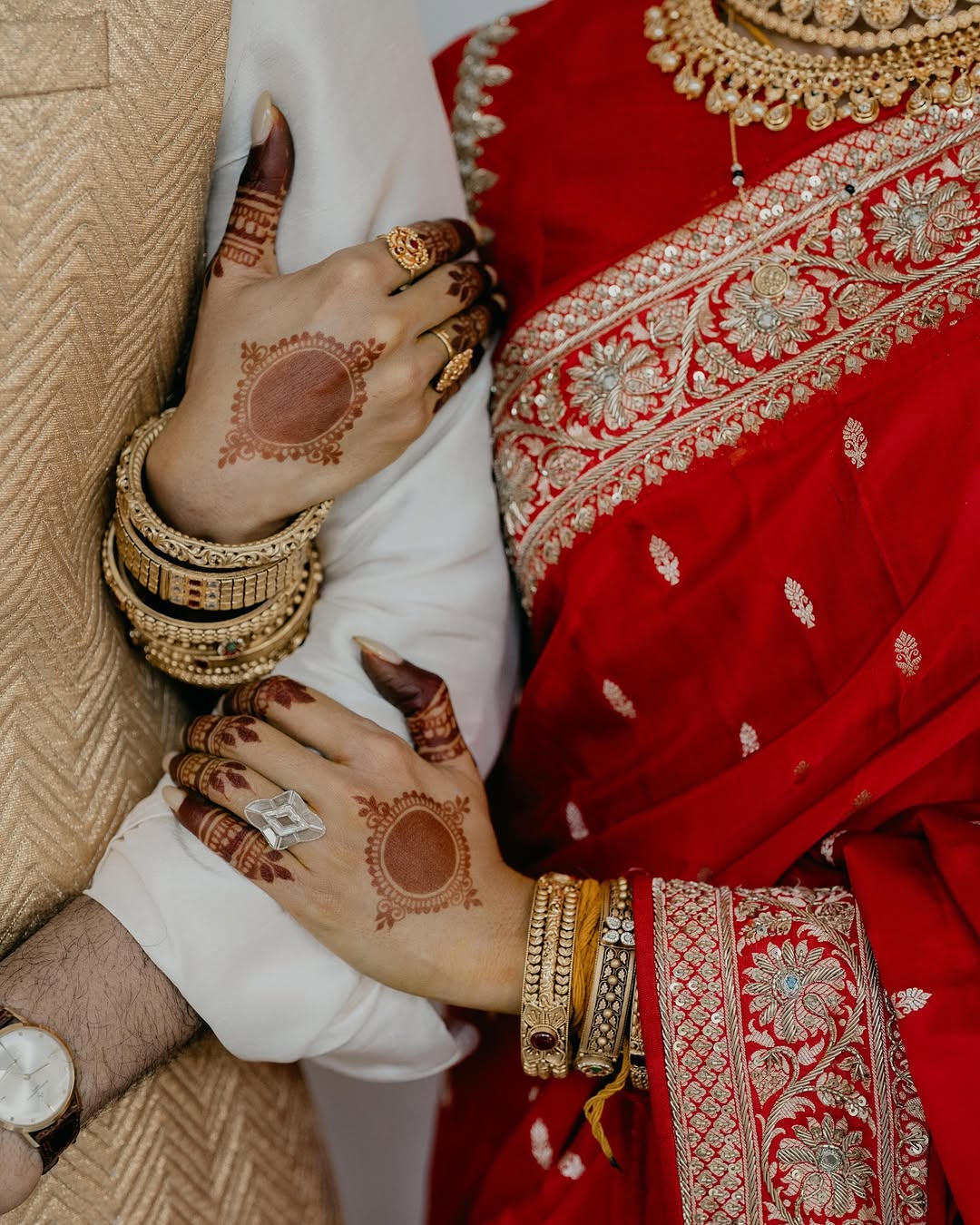 राजने सामंथाला लग्नात दिला आलिशान बंगला: दीड कोटींची एंगेजमेंट रिंगही चर्चेत, पहिल्या पत्नीपासून मुलगी असल्याचा दावाही चुकीचा