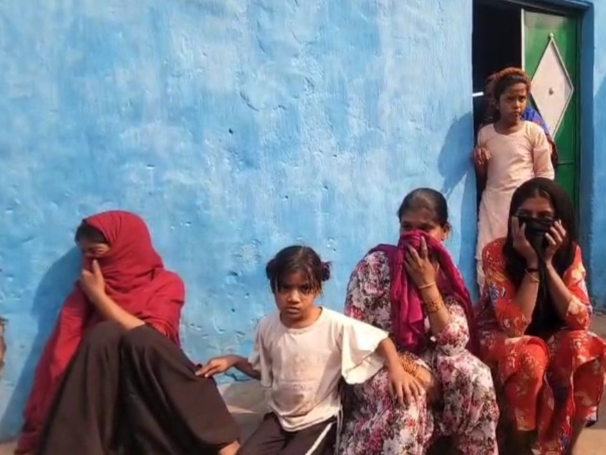 केंदुआडीह में गैस रिसाव से दर्जनों लोग बीमार:  कई इलाकों में फैली दुर्गंध, अस्पताल में भर्ती हुए पीड़ित – Dhanbad News