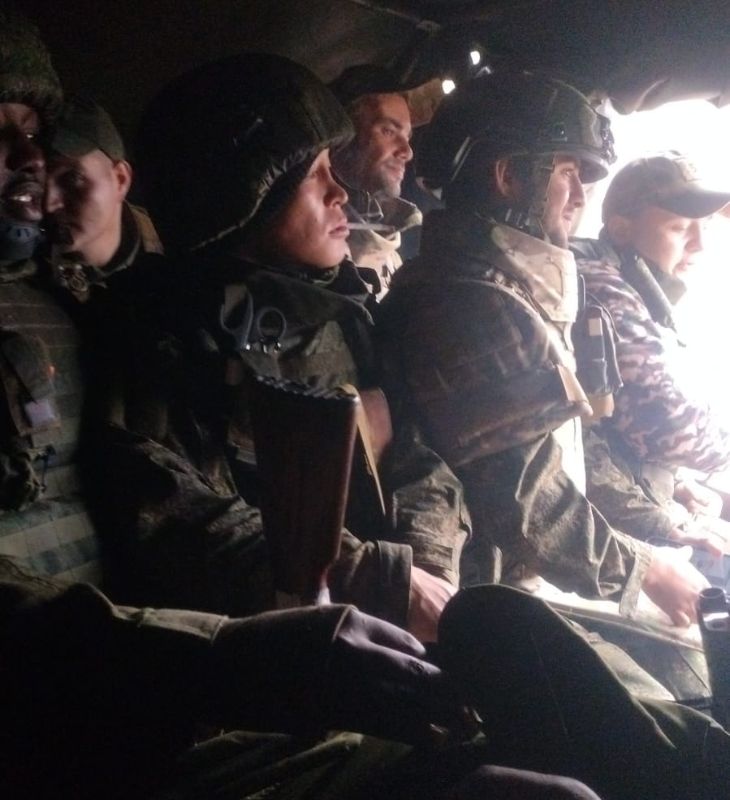 सुरेंद्र ने परिवार को बताया था कि फ्रंटलाइन पर जाने से पहले सारे भारतीयों को अलग-अलग टुकड़ियों में बांट दिया गया। उन्होंने इसकी फोटो भी भेजी थी।