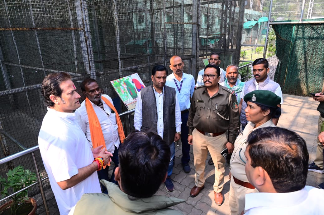 नंदनवन पहुंचे पूर्व विधायक विकास उपाध्याय