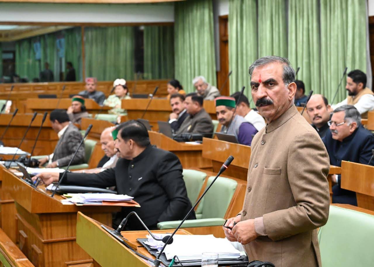 हिमाचल CM बोले- 5356 कर्मचारियों को OPS मिल रही:  केंद्र ने बदले में 1600 करोड़ का कर्ज बंद किया; ‌BJP का विस के बाहर प्रदर्शन – Dharamshala News