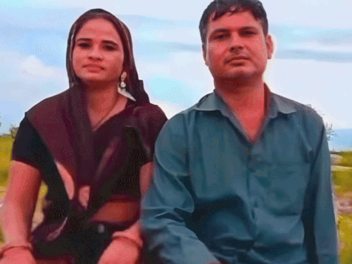 दिल्ली-मुंबई एक्सप्रेस-वे पर कपल की कार में तड़पकर मौत:  9 घंटे बाद पहुंची नूंह पुलिस, एक-दूसरे की बाहों में मिलीं लाशें; राजस्थान के थे – Nuh News