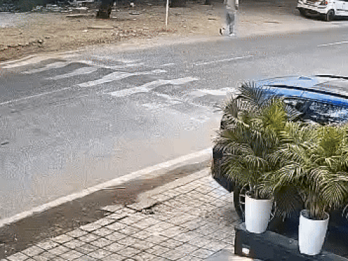 गुरुग्राम में साइकिलिंग कर रहे बिजनेसमैन को कुचला, VIDEO:  सेंट्रो कार ने पीछे से मारी टक्कर, बेटा लंदन में कार्यरत, बेटी बेंगलुरु में कर रही जॉब – gurugram News