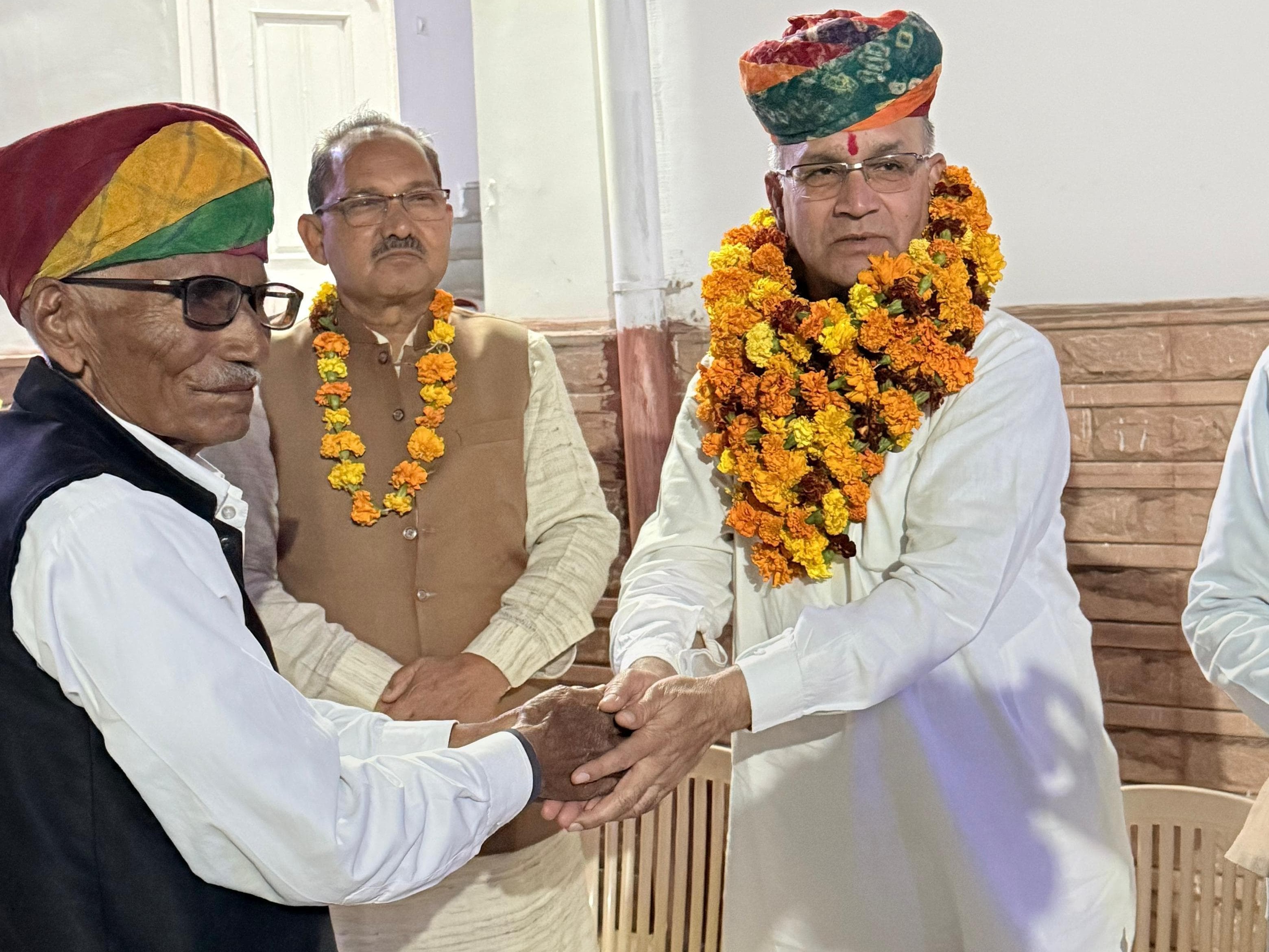 Napasar Congress President Madan Gopal Meghwal welcomed in Napasar