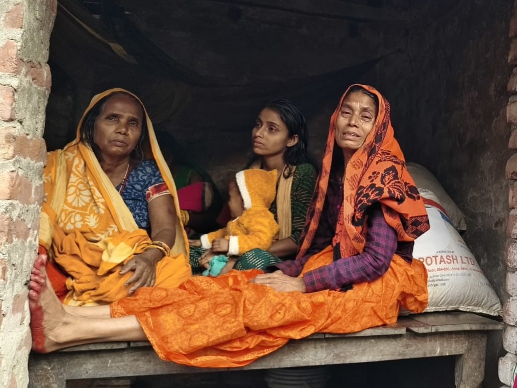 परिजनों का रो-रोकर बुरा हाल।