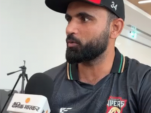 फखर जमान पिछले दो सीजन से डेजर्ट वाइपर्स के लिए खेल रहे हैं। - Dainik Bhaskar