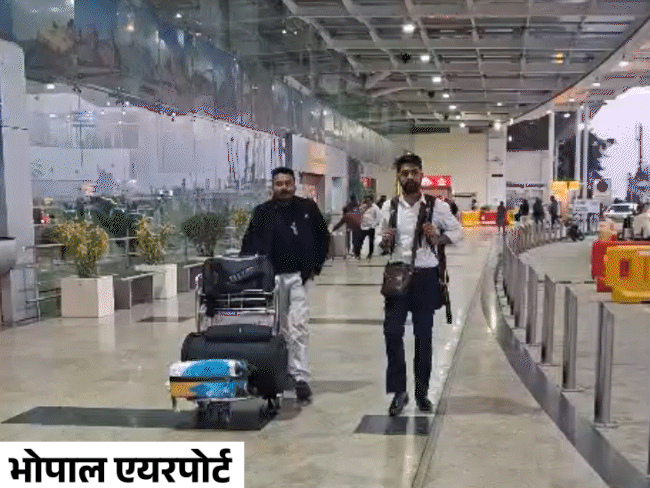 MP में इंडिगो की 65 से ज्यादा फ्लाइट कैंसिल:  इंदौर से 44, भोपाल से 18 और जबलपुर से 5 उड़ानें रद्द; पैसेंजर बोले- कोई मदद नहीं मिल रही – Madhya Pradesh News