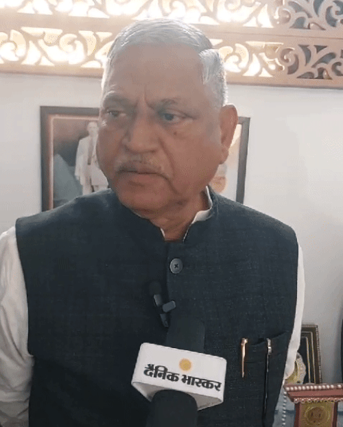 जींद रैली से पहले जजपा में जागा कांग्रेस प्रेम:  दिग्विजय का दावा-2019 में कांग्रेस से गठबंधन चाहते थे; कांग्रेस बोली-ये सुबह-शाम झूठ बोलते – Jind News