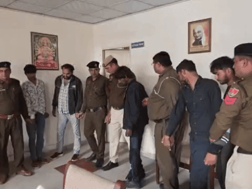 आरोपियों ने 4 जिलों में 21 वारदातों को अंजाम दिया