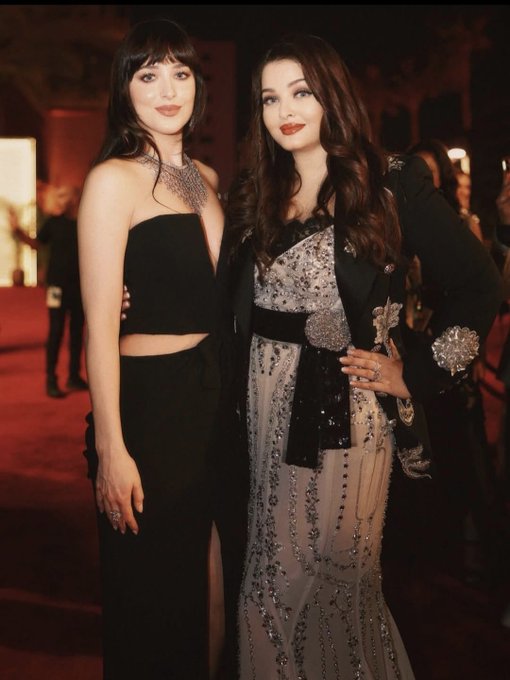 'मला कोणतीही असुरक्षितता नाही':  रेड सी फिल्म फेस्टिव्हलमध्ये ऐश्वर्या म्हणाली- आराध्याचे संगोपन माझी प्राथमिकता, कुटुंबासोबत वेळ घालवायला आवडते