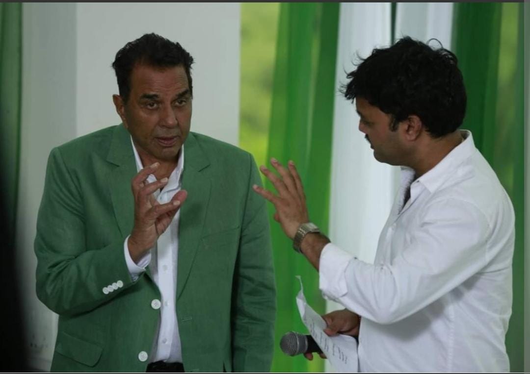 धरम जी कहते थे, "कैमरा मेरा दोस्त है," और उनके सहज व्यवहार में वह दोस्ताना स्पर्श हर किसी को महसूस होता था- प्रभाकर शुक्ल