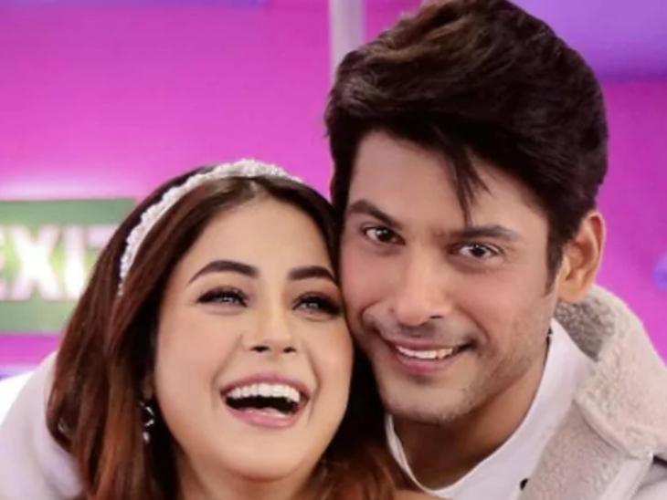 बिग बॉस 13 के बाद सिद्धार्थ और शहनाज ने एक साथ भुला दूंगा और शोना-शोना जैसे म्यूजिक वीडियो में काम किया था।