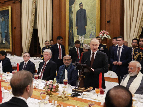 राष्ट्रपति भवन में 5 दिसंबर को पुतिन के सम्मान में राष्ट्रपति द्रौपदी मुर्मू ने स्टेट डिनर का आयोजन किया। - Dainik Bhaskar