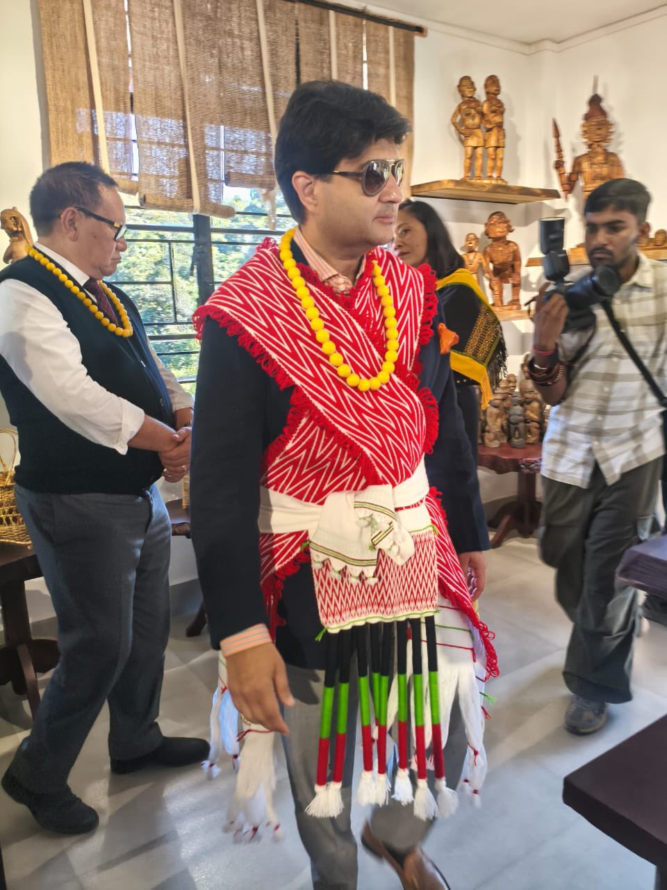 ज्योतिरादित्य सिंधिया 26वें हॉर्नबिल फेस्टिवल में हिस्सा लेने नगालैंड पहुंचे थे।