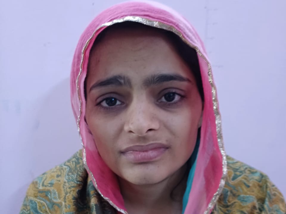 आरोपी पत्नी रेखा।
