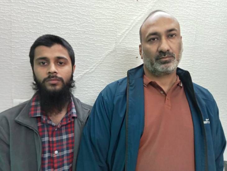 दोनों आरोपी ताहिर और मुर्तजा शेफी से राज्य साइबर सेल पूछताछ में जुटी है।