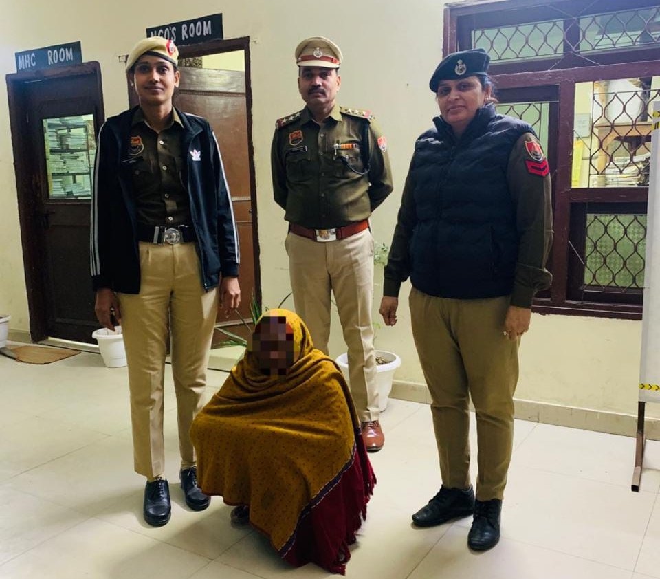 गुरुग्राम में युवक को छत से फेंकने वाली भाभी गिरफ्तार:  शराब पीते समय हुआ था विवाद, इलाज के दौरान हुई थी मौत – gurugram News