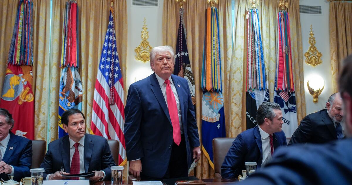 ट्रम्प प्रशासन ने शुक्रवार को नेशनल सिक्योरिटी स्ट्रैटेजी (NSS) में बदलाव करते हुए 29 पन्नों का एक दस्तावेज जारी किया