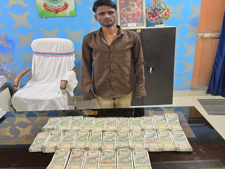 पुलिस ने विजेंद्र बैस को गिरफ्तार कर लिया है।