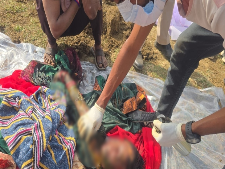 संदिग्ध मौत के बाद दफनाया गया था महिला का शव।