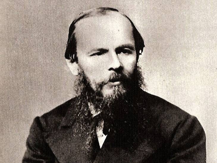 फ्योदोर दोस्तोयेव्स्की रूसी और विश्व साहित्य के सबसे महान उपन्यासकार, कथाकार, निबंधकार
व पत्रकारों में एक थे। उनका  जन्म 11 नवंबर 1821 को और  निधन 9 फरवरी 1881 को हुआ था। - Dainik Bhaskar