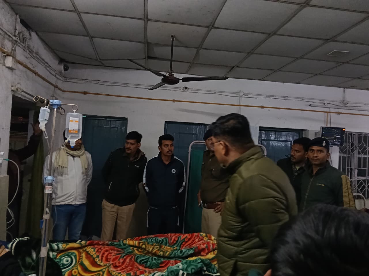 पुलिस के अभिरक्षा में नाबालिग का चल रहा इलाज।