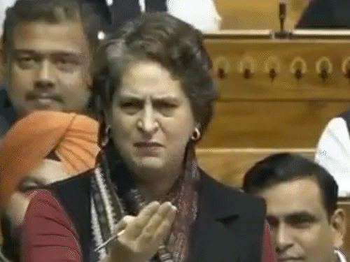 प्रियंका ने कहा कि पीएम मोदी को नेहरू से जितनी भी शिकायतें हैं, वे उसकी लिस्ट बना लें।