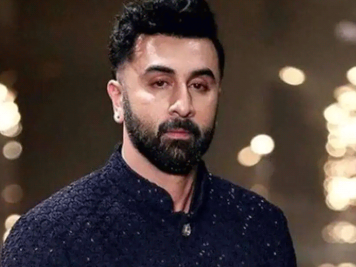 ‘এমন নগ্ন এবং নির্লজ্জ মানুষ আমি কখনও দেখিনি, তিনি একজন দুর্দান্ত অভিনেতা’: পীযূষ মিশ্র রণবীর কাপুরের সাথে কাজ করার অভিজ্ঞতা শেয়ার করেছেন ‘এমন নগ্ন এবং নির্লজ্জ মানুষ আমি কখনও দেখিনি, তিনি একজন দুর্দান্ত অভিনেতা’: পীযূষ মিশ্র রণবীর কাপুরের সাথে কাজ করার অভিজ্ঞতা শেয়ার করেছেন