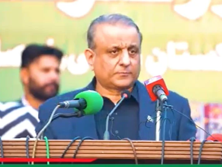 अब्दुल अलीम खान ने शेखूपुरा में रविवार को IPP के कार्यकर्ताओं को संबोधित किया।