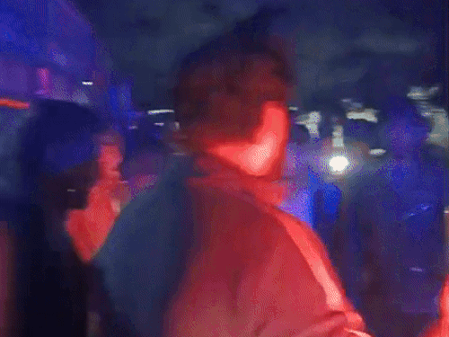 पुलिस और स्थानीय लोगों ने तुरंत राहत, बचाव कार्य शुरू किया। घायलों को एक के बाद एक एंबुलेंस के जरिए अस्पताल पहुंचाया।