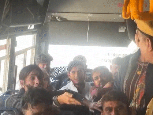 Jaipur Transgender Lawyer; Roadways Bus Ticket Controversy | Dudu | जयपुर  में ट्रांसजेंडर वकील के कारण रोडवेज बस थाने पहुंची: महिला-पुरुष कैटेगरी में  टिकट काटने पर ...