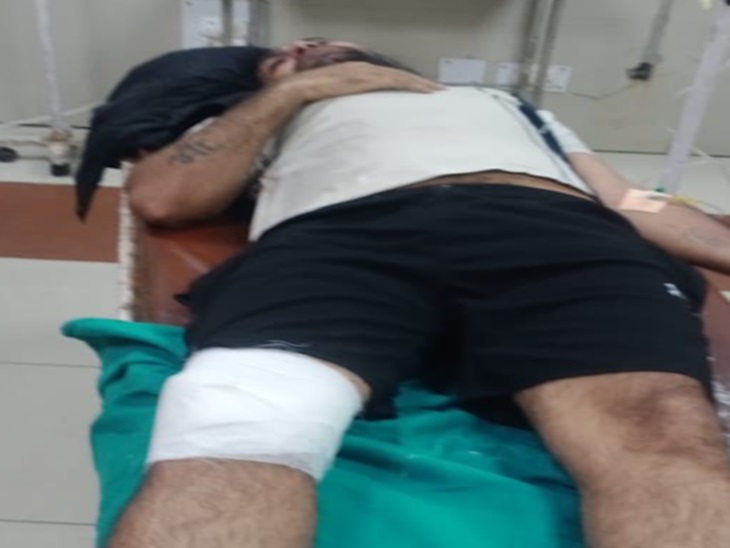 पीजीआई में एडमिट आरोपी मोहित उर्फ बाबा।