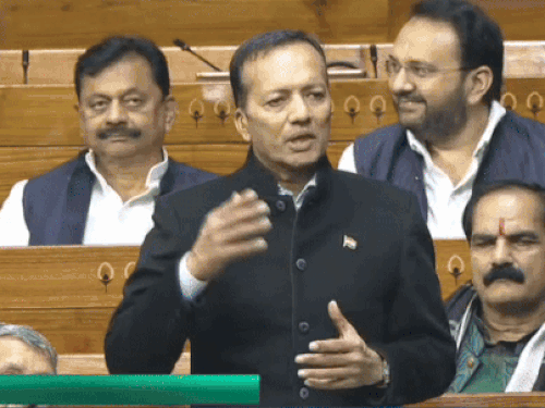 सांसद बोले- सेफ तकनीक का किया जाए इस्तेमाल।