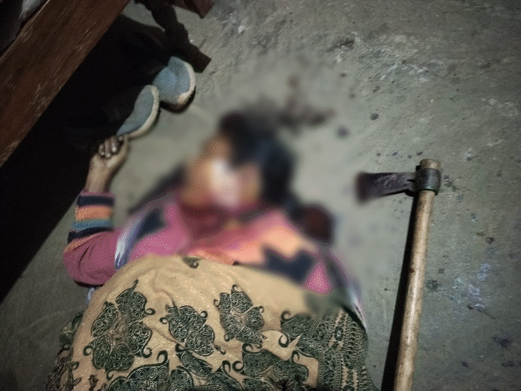 बलरामपुर में चरित्र संदेह में 75 साल के बुजुर्ग ने पत्नी को टांगी से वारकर हत्या कर दी। - Dainik Bhaskar