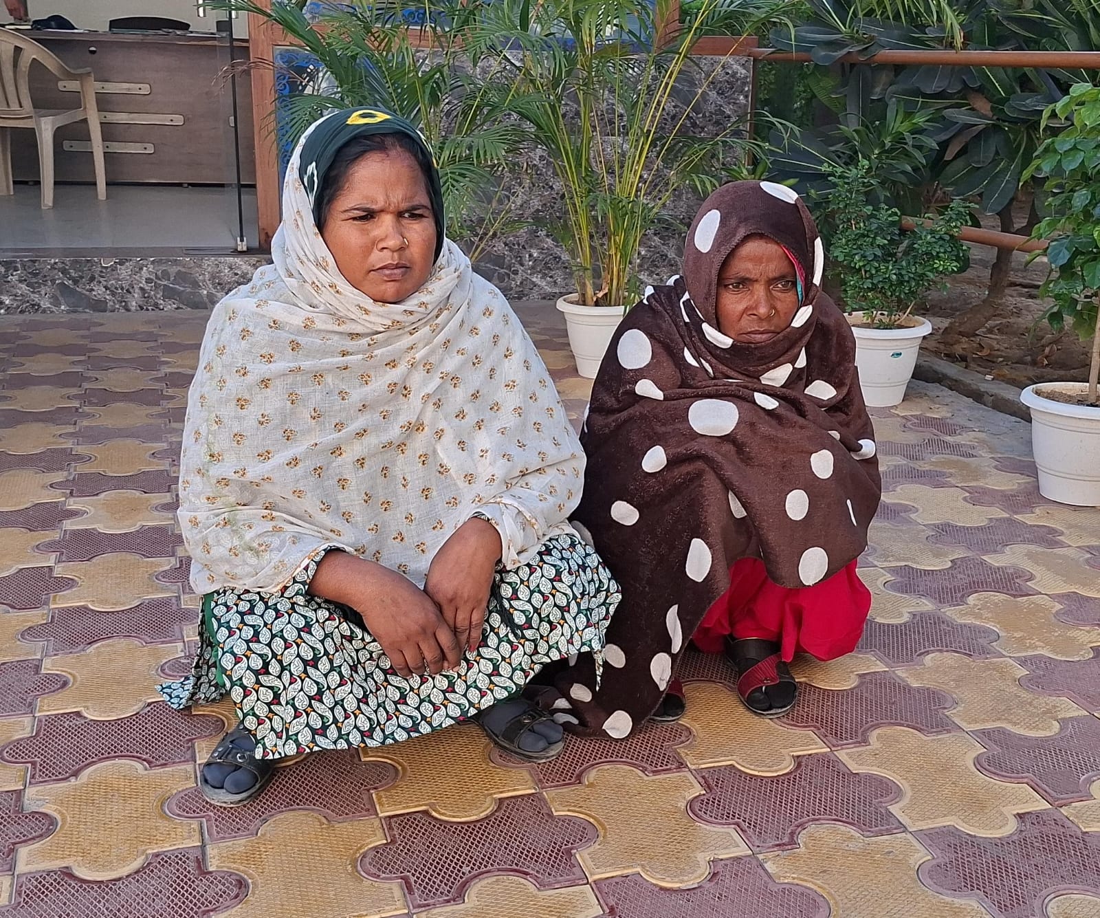 दोनों महिला आरोपी केवल सीकर में वारदात करने के लिए आती थी। वारदात करने के बाद दोनों वापस जयपुर चली जाती।