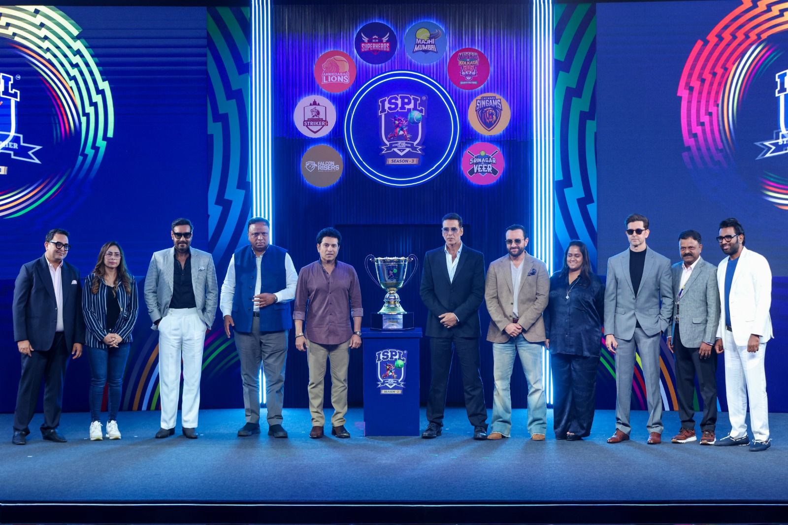 ISPL ऑक्शन के दौरान सचिन तेंदुलकर सहित के कई स्टार मौजूद रहे।