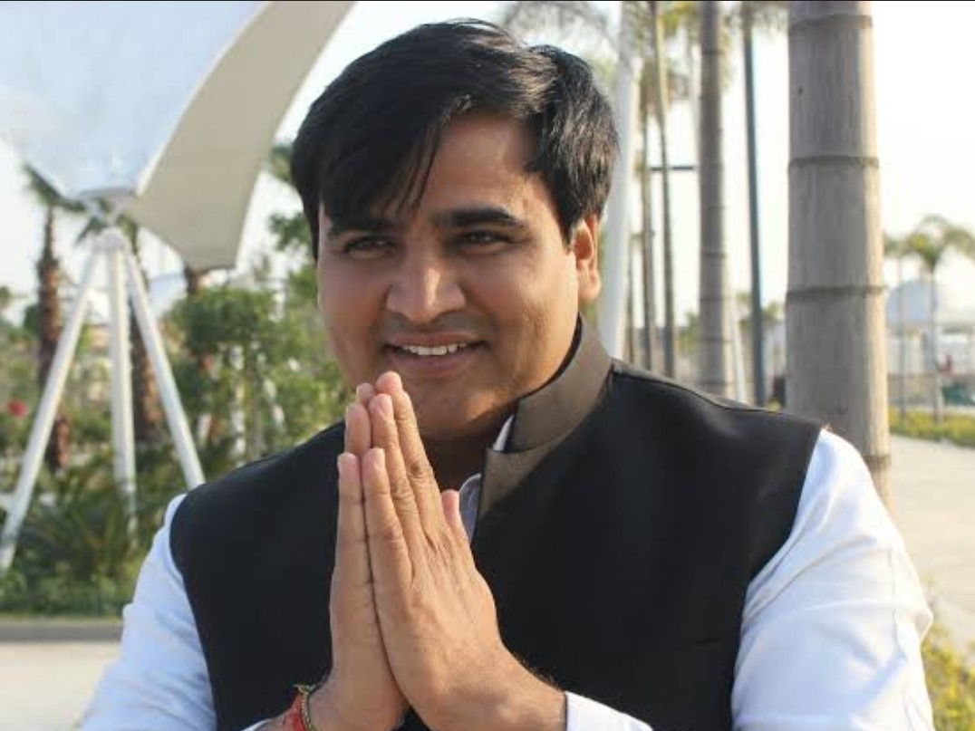 Actor Satendra Singh is all set to return to the big screen.