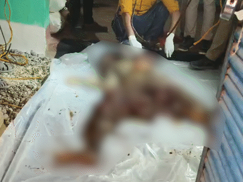 कवर्धा में नवविवाहिता की लाश घर के सेप्टिक टैंक में मिली थी। - Dainik Bhaskar