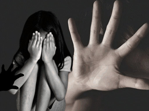 नाबालिग बेटी को डरा-धमकाकर पिता करता रहा दुष्कर्म। घटना की सूचना पर पुलिस ने आरोपी को गिरफ्तार कर लिया है। - Dainik Bhaskar