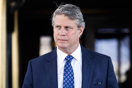 सांसद बिल हुइजेंगा।