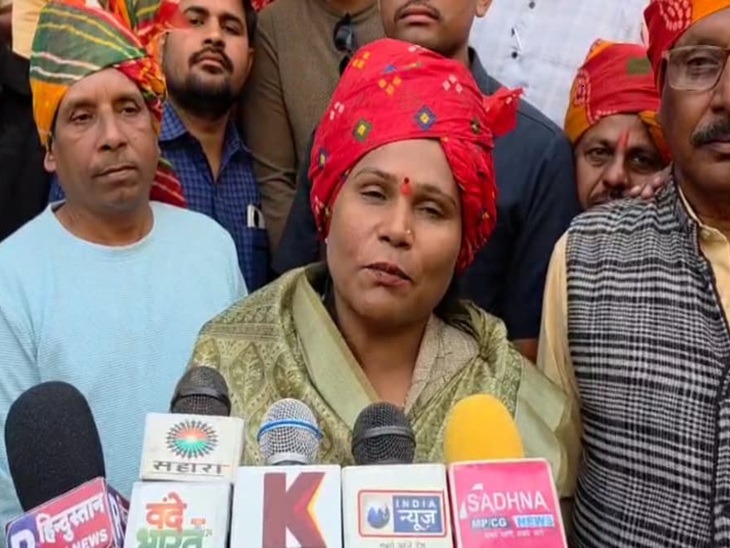 विधायक के जाति प्रमाण पत्र को लेकर विवाद