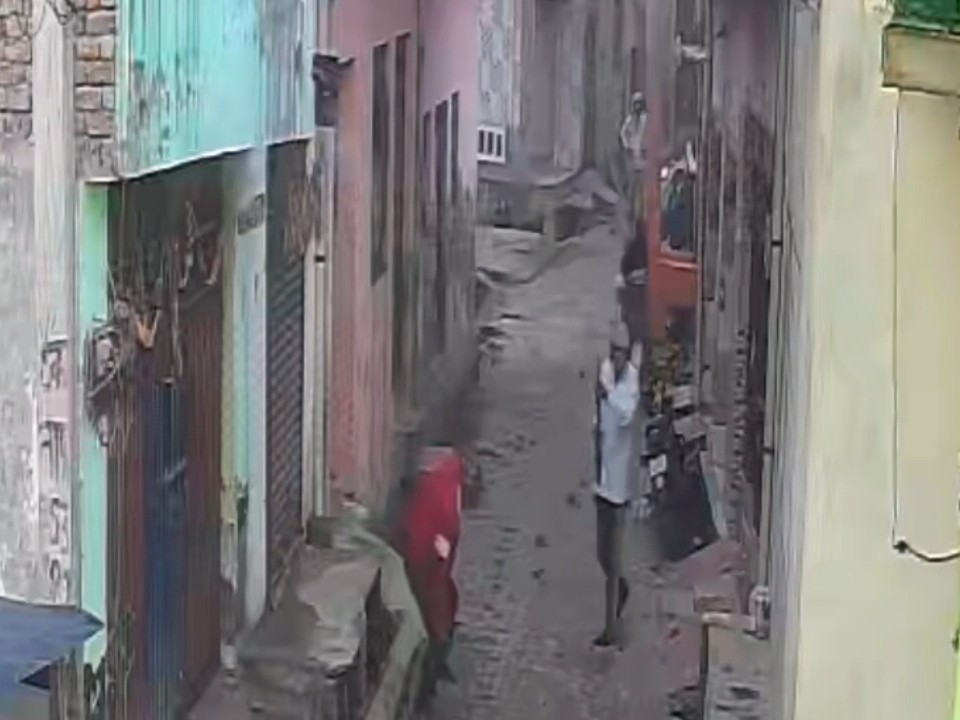 Violent clash between two groups in Satoha village of Mathura