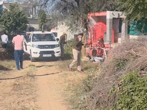 गैंगवार की सूचना पर एसपी समेत आला अधिकारी मौके पर पहुंचे।