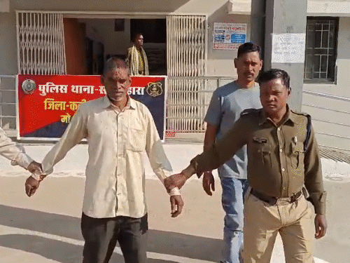 नवविवाहिता की हत्या के आरोपी ससुर को पुलिस ने किया गिरफ्तार।