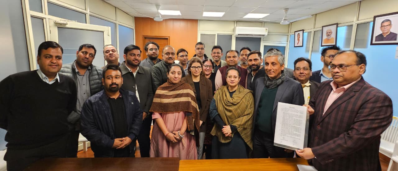 डॉक्टरों की हड़ताल खत्म, हरियाणा सरकार ने 4 बातें मानी:  देर रात स्वास्थ्य मंत्री से 2.5घंटे हुई मीटिंग में फैसला, आज से काम पर लौटेंगे – Haryana News