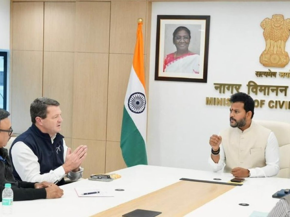 इंडिगो के CEO से आज फिर पूछताछ:  DGCA ने 4 फ्लाइट ऑपरेशन इंस्पेक्टर को सस्पेंड किया; कैप्टन गोपीनाथ बोले- इंडिगो संकट ओवर कॉन्फिडेंस का नतीजा