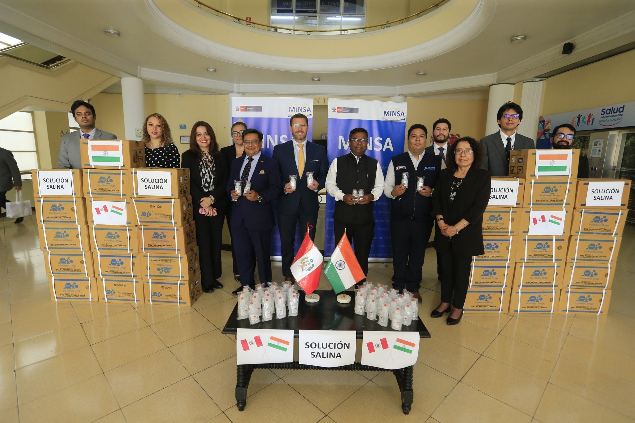 राजदूत विश्वास सपकाल ने पेरू के स्वास्थ्य मंत्रालय को सौंपी