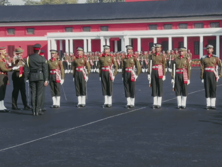 स्वॉर्ड ऑफ ऑनर और स्वर्ण पदक (मेरिट में प्रथम) एसीए निश्कल द्विवेदी को दिया गया।