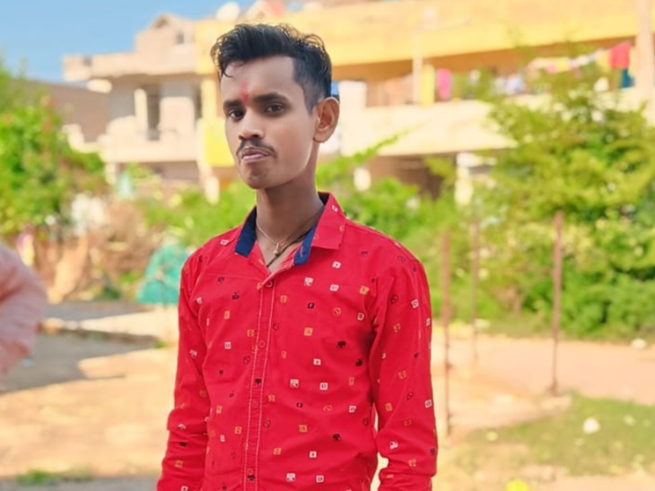 पंचकूला में नाइट क्लब वेटर की एक्सीडेंट में मौत:  ड्यूटी जाते समय कार ने बाइक को ठोका; साथी को लगी गंभीर चोटें – Panchkula News