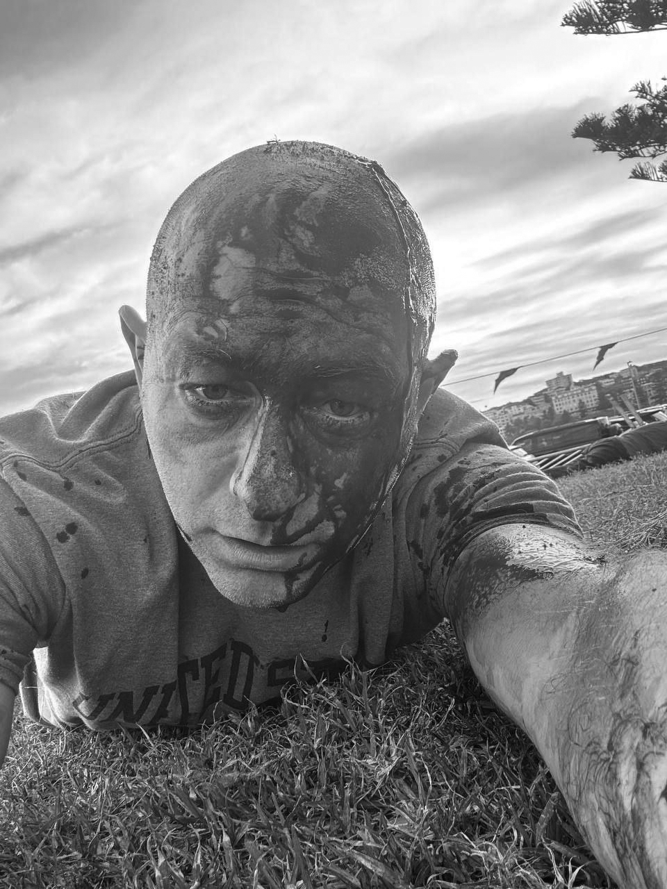 हमले में इजराइल-ऑस्ट्रेलिया यहूदी परिषद के अध्यक्ष आर्सेन ओस्ट्रोव्स्की भी घायल हुए हैं। ओस्ट्रोव्स्की के सिर में चोट आई है, लेकिन उनका कहना है कि वे ठीक हैं। वे 7 अक्टूबर को हमास के हमले में बाल-बाल बचे थे, लेकिन ऑस्ट्रेलिया में हमलावरों की गोली का निशाना बन गए।